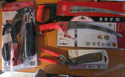 Lot Of 4, 1 Corona Clipper FlexReach Tree Pruner Head, 1 Grass Shear, 2 Saws