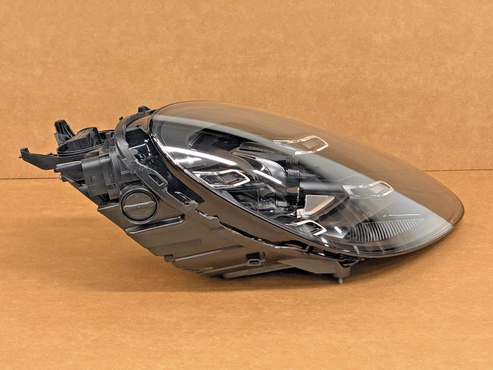 ✨MINT! 2017-2025 PORSCHE CAYMAN 718 / BOXSTER FULL LED RIGHT BARE HEADLIGHT OEM - Image 3 of 4