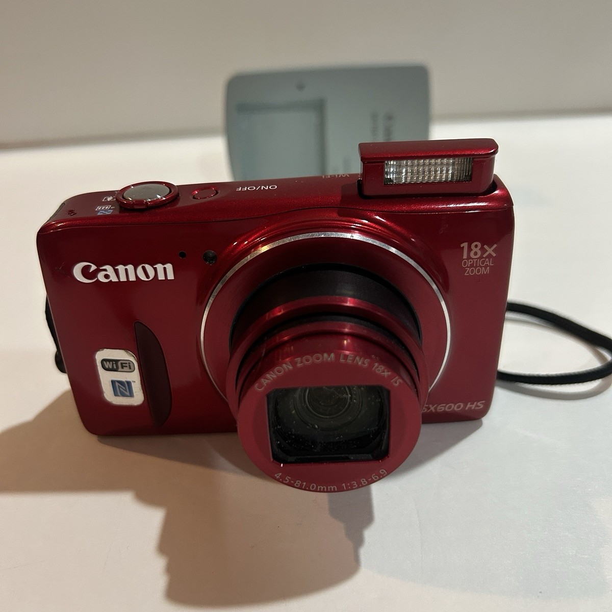 Canon PowerShot SX600 HS 16.0MP Digital Camera - Red for