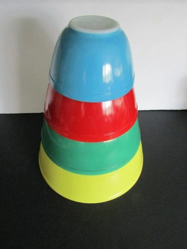 Vtg Pyrex Primary Colors Nesting Mixing Bowls Complete Set of 4 401- 404 NICE