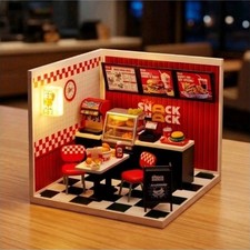 Zuru Mini Brands Spaces Collection,The Snack Shack Restaurant Lights Up