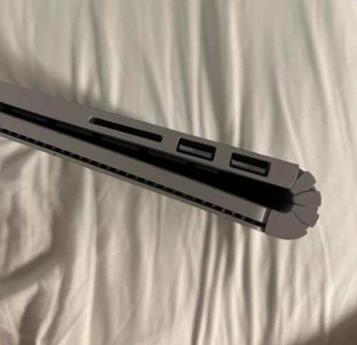 Microsoft Surface Book 3 - 13.5 in. 256GB i5 8GB Silver - Picture 3 of 6