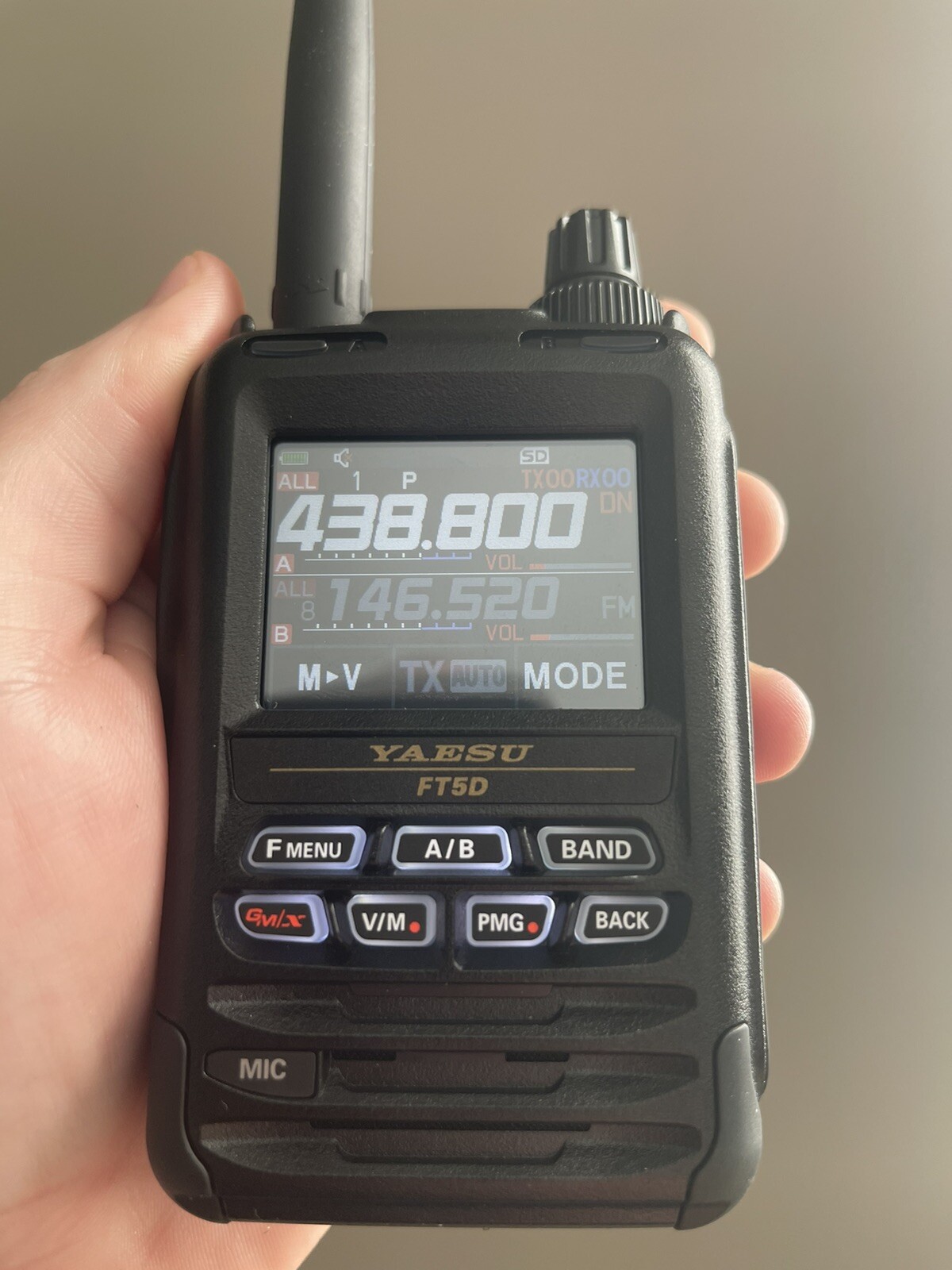 Yaesu FT5DR C4FM/FM 144/430MHz DualBand 5W UHF Digital Transceiver