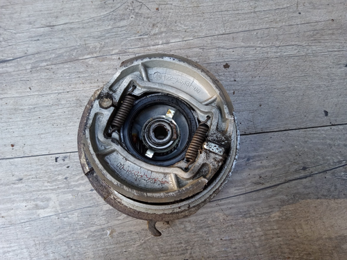 1973 YAMAHA GT1 80 Front Brake gt80 gt gtmx gt mx oem original - Picture 2 of 2