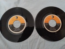 DISCHI  45 GIRI ANNI 60 ex juke-box senza copertina rari in bauletto vintage