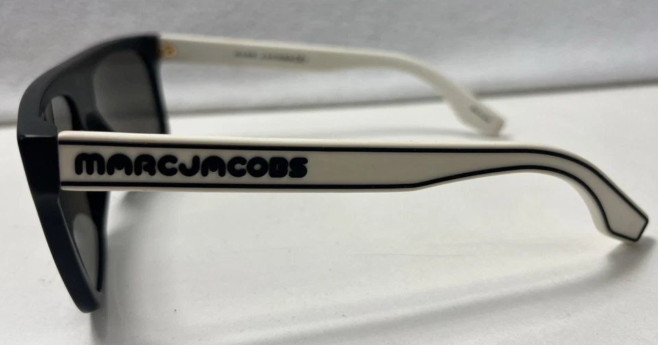 Marc Jacobs Black/White Rubber Plastic Sunglasses Marc 357/S 003T4 V 56 17 150 - Image 4 of 4