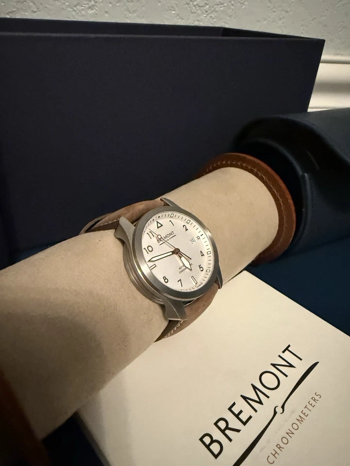 Bremont Solo SOLO37-RG-R-S 37mm Steel Automatic Men Watch Box & Papers - Image 2 of 4