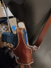 vertical SIG Sauer p365 shoulder holster to allow carry read dot