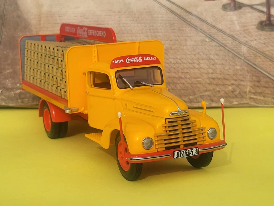 Diecast metal 1:43 Minichamps 1950's AUTO UNION "COCA COLA BOTTLES" TRUCK MIB - Immagine 3 di 4