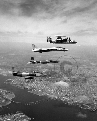 E-2 Hawkeye F-14 Tomcat F-5 Tiger II A-4 Skyhawk Photo 1984 San Diego 8X10