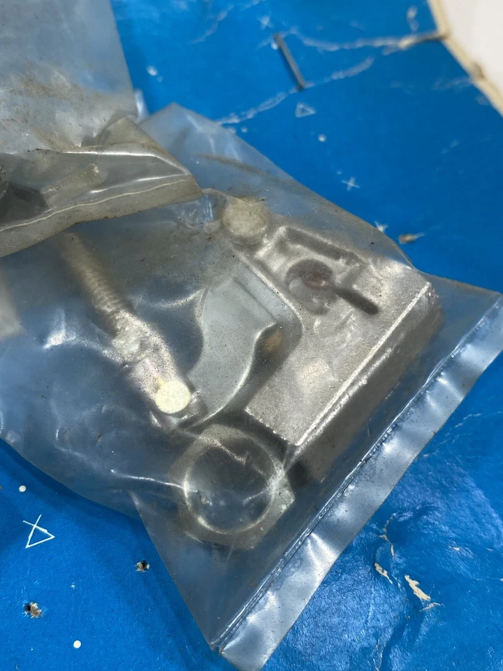 Vintage Shimano NOS 3 Speed Hub Adjuster Parts 5 On Card # 3339003 Chrome 3 SP - Image 4 of 4