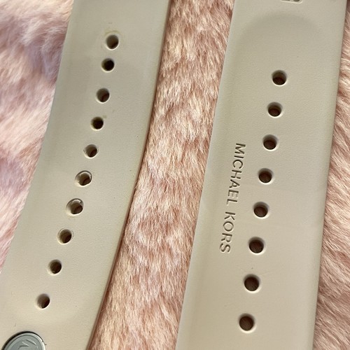 41mm Michael Kors Band for Apple Watch Silicone Smart Watch One Size - Zdjęcie 7 z 8