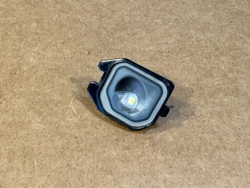 TOYOTA HIGHLANDER MK4 GENUINE LH Left Outer Mirror Lamp 818900E010