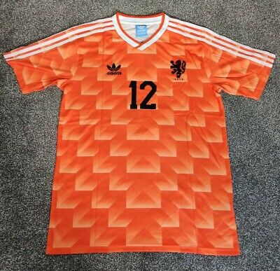 van basten jersey number