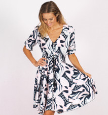 FREEZ  Dress   Womens Fit &  Flare  Party Casual V Neck Smocked Waist  New Tags