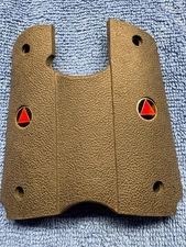 Colt 1911 Delta Elite Wraparound Rubber Grips – Black with Red Delta Medallions