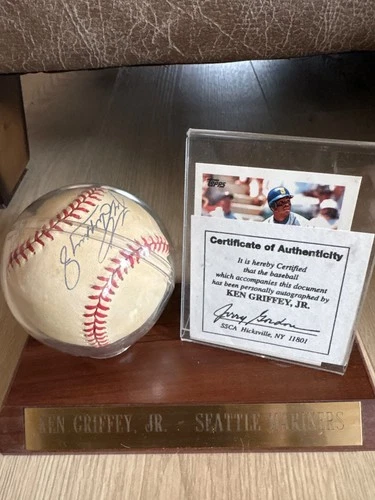 KEN GRIFFEY, JR. signed baseball Seattle MARINERS