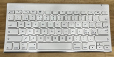 Sandstrom SKBWHBT16 Bluetooth Keyboard - Used, Nordic layout