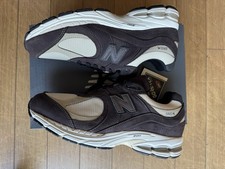 New Balance 2002R GORE-TEX Black Coffee/Sands...
