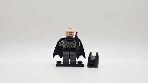 LEGO minifigure Batman sh0089 DC Super Heroes 76012 tuta grigio scuro con finiture nere - Foto 5 di 6