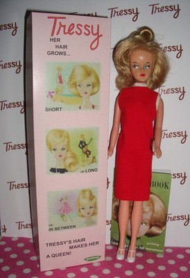 Tressy Puppe amerikanische Figur gekleidet 1960 hellblond wachsende Haare Repro Schlüssel/Box