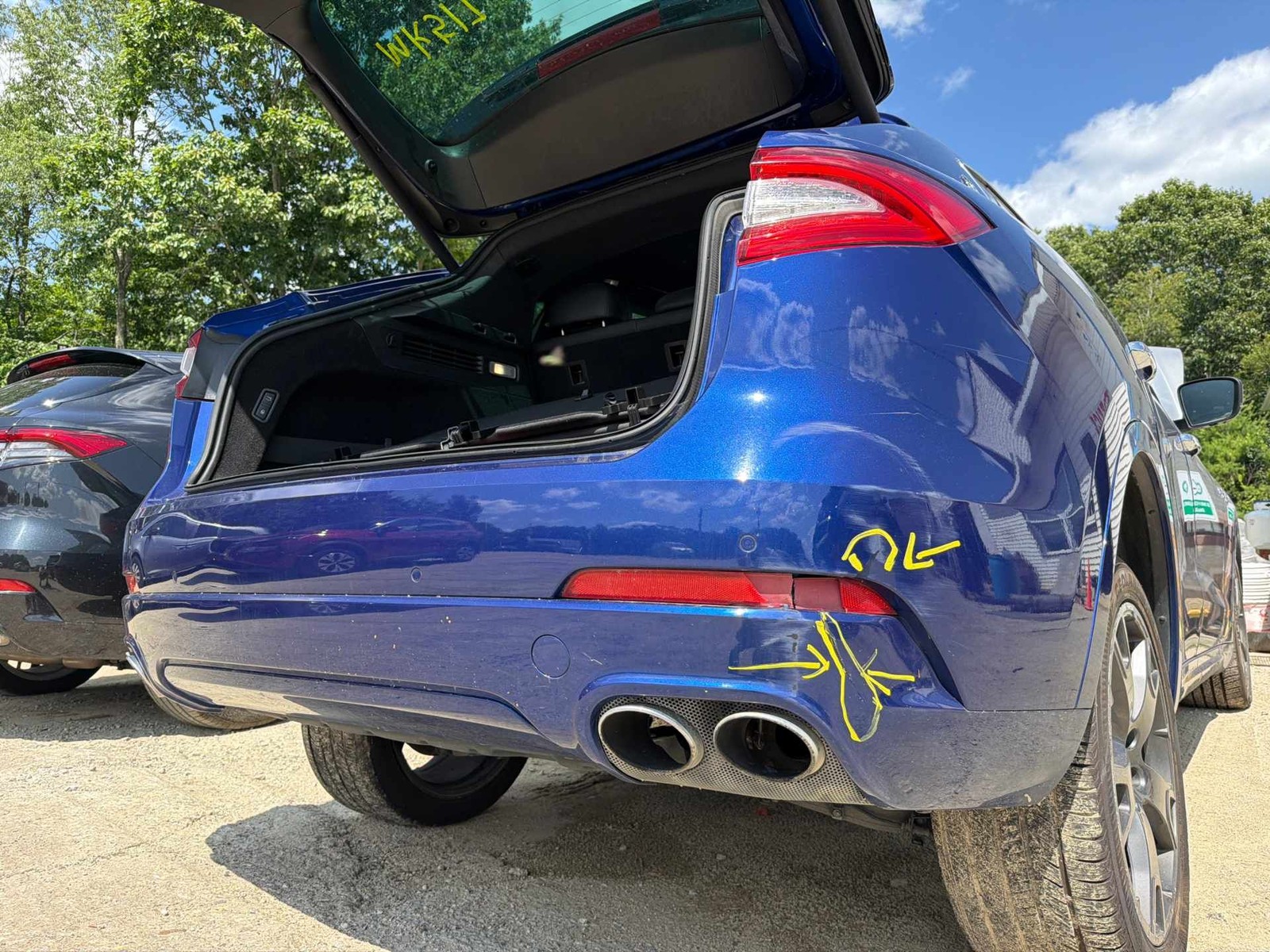 Maserati Levante 2019 Right Headlight