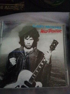 3 CD's Gary Moore '87 , Queen'11 ', Bon Jovi'84 alle 3 CD's im gebr. Zustand