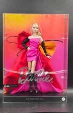 Barbie Signature - Barbie Styled by Design Doll 1 w Shipper