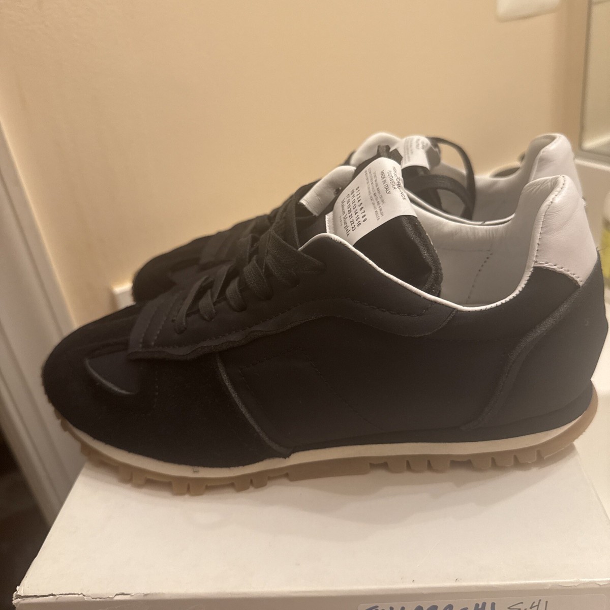Maison Margiela Replica Runner Low Sneakers 41 Blk Suede S37Ws0579 