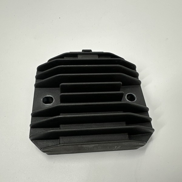 Rectificador de voltaje Yamaha TDM 850 MK2 96-01 #A16