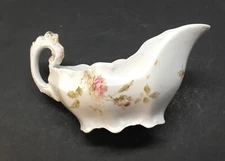 Springer & Co. Elbogen Bohemia Austria Porcelain Gravy Boat or Sauce Bowl