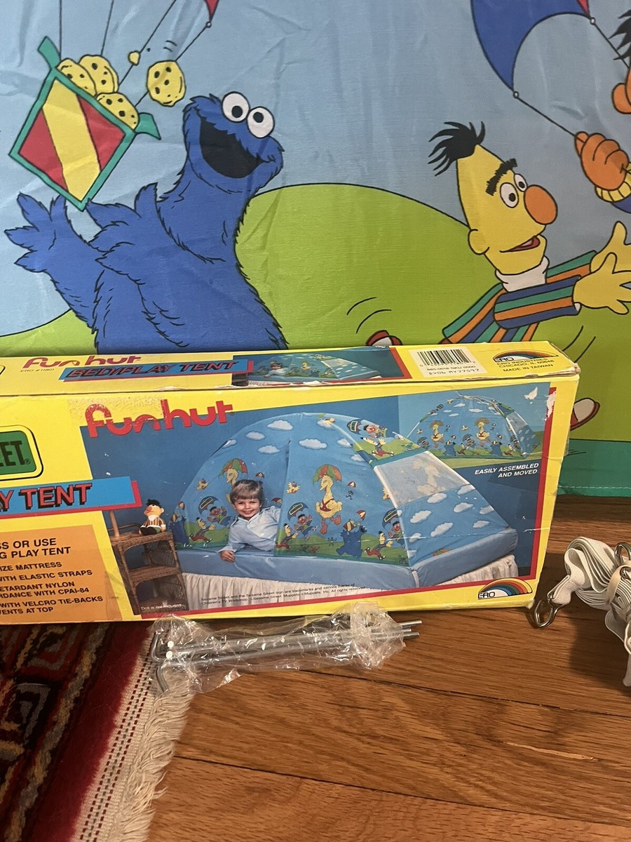Vintage 80s Fun Hut Bed Play Tent Sesame Street ERO