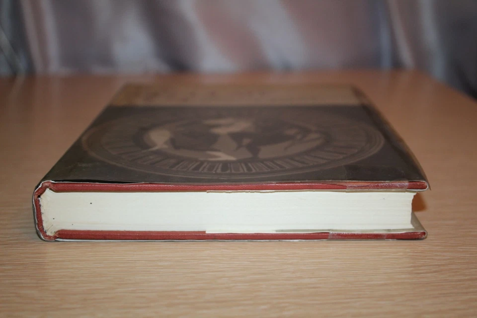 The Maculate Muse by Jeffrey Henderson (1975, Hardcover) - Image 3 of 4