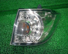 Feu arrière Mazda MPV