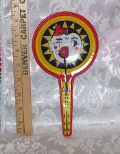 VINTAGE TIN HAND HELD TOY CLOWN NOISEMAKER AUCTION FIND AGE UNKNOWN