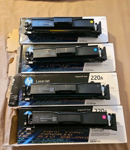 HP 220A Original HP LaserJet Tonerkartuschen - (4er Pack) (Kundenretoure)