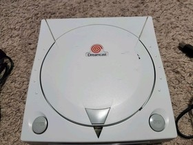 Sega Dreamcast HKT-3020 Console, With Cords. Tested!