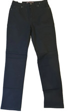 NWT Gloria Vanderbilt Women's Amanda Classic Tapered Jean, Black, 8x33