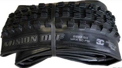 MAXXIS Minion DHF 29 x 2.5'' 3C MaxxGrip TR EXO Tubeless Ready Mountain Bike Tire