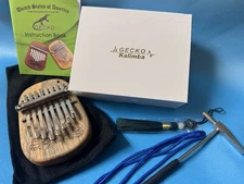 NEW GECKO Mini Kalimba 8 Keys Adult Beginners Thumb Piano Mahogany Wood Portable