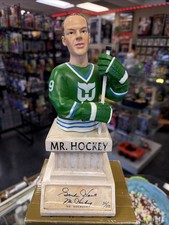 Top 10 Gordie Howe Cards of All-Time 22