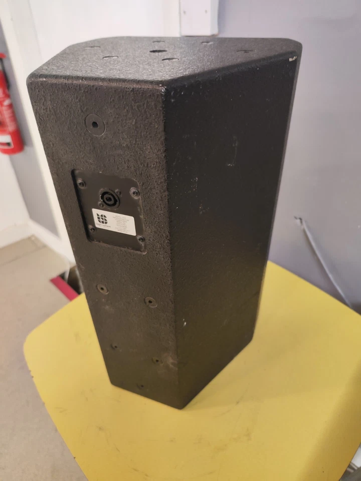 Logic Systems IS10 10" Speaker - Image 3 of 4