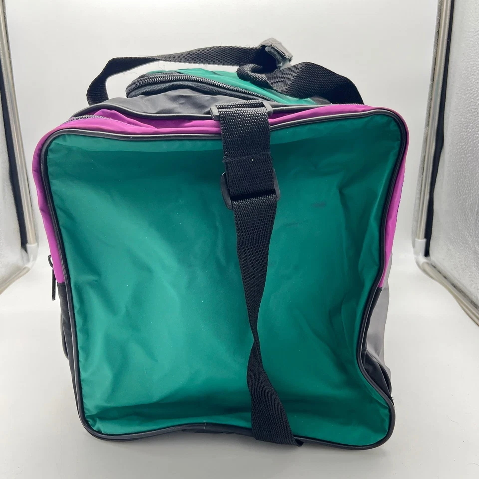 Vintage Trailmaker Sport Collection Gym Travel Duffel Bag Carry On 90's 80's - Image 4 of 4
