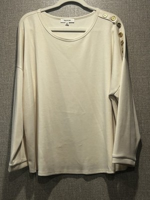 Zoey & Leelo 3X Cream Top Dropped Long Sleeve Gold Faux Button Stretch Cozy