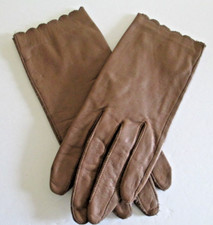 VINTAGE WOMEN'S LEATHER GLOVES  SIZE SMALL  MADE IN JAPAN  SCALLOPED EDGING