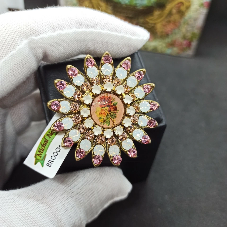 Broche Michal Negrin Rosa Grande Girasol Camafeo y Cristales Prendedor Firmado Regalo Nuevo Foto 3 de 4
