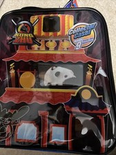 1 Package Kung Zhu Fortress Collector Case - Holds 9 Hamsters - New