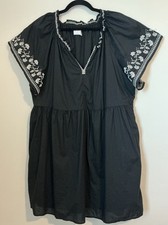 Old Navy Black Embroidered Floral A-Line Dress Knee Length Pockets V-Neck XL