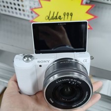 Sony Alpha a5100 24.3MP Mirrorless Digital Camera w/16-50mm Lens Excellent
