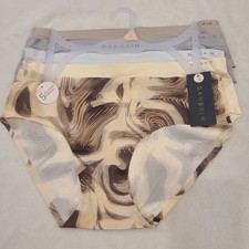 NWT DANSKIN Women's Briefs 5 Pack Seamless Hipster Panties Sz S